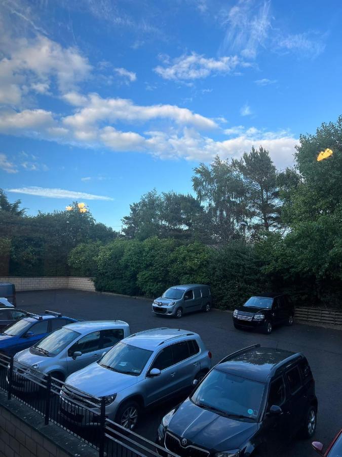 Edinburgh City Centre - Powderhall Modern Spacious 2 Bedroom Apartment With Free Parking Eksteriør billede