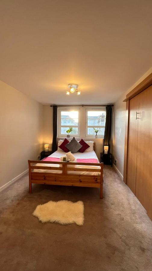 Edinburgh City Centre - Powderhall Modern Spacious 2 Bedroom Apartment With Free Parking Eksteriør billede