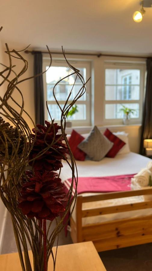Edinburgh City Centre - Powderhall Modern Spacious 2 Bedroom Apartment With Free Parking Eksteriør billede