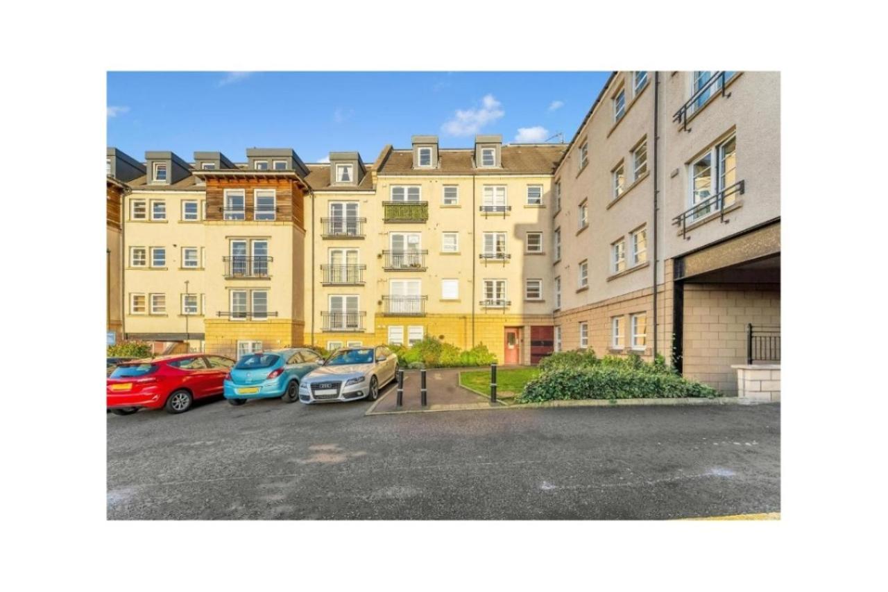 Edinburgh City Centre - Powderhall Modern Spacious 2 Bedroom Apartment With Free Parking Eksteriør billede